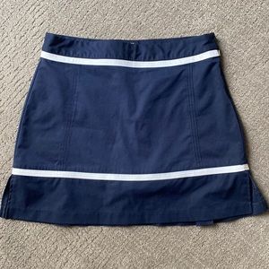 Adidas women’s navy golf/tennis skirt
